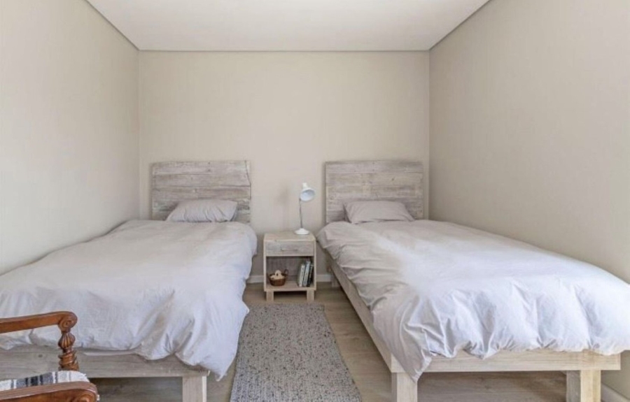 3 Bedroom Property for Sale in Somerset Lakes Western Cape
